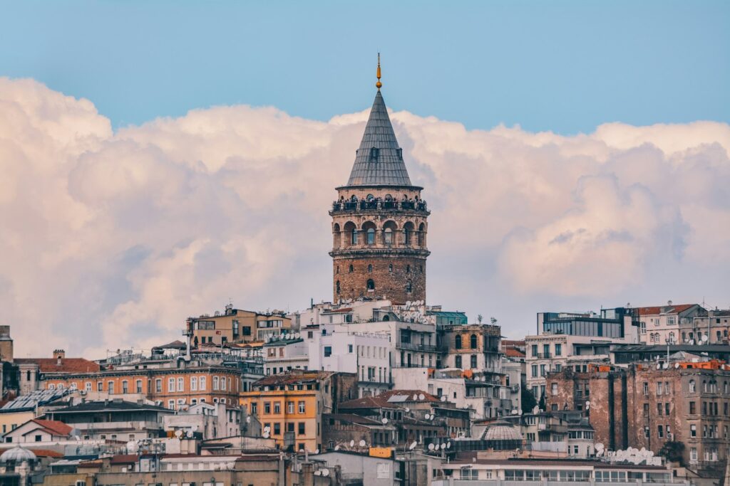 Elevated Views and Rooftop Dining Spots Near Galata Tower